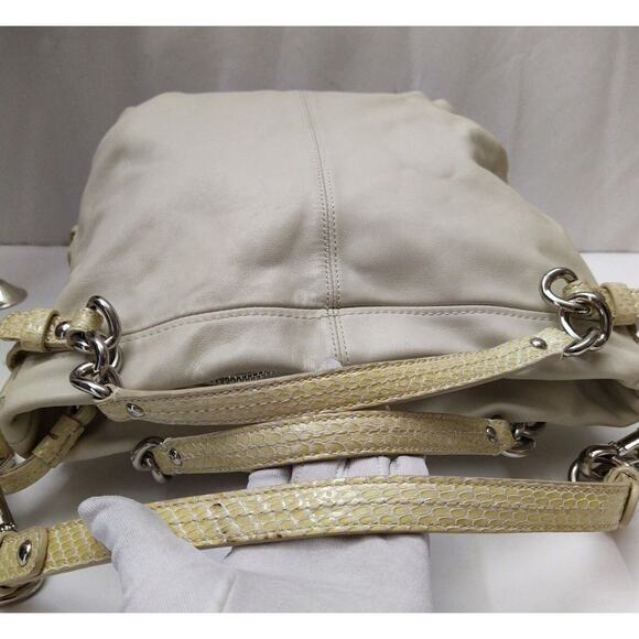 Coach Ivory Soft Leather Snakeskin Detail Zipper Hobo Shoulder Bag - Picture 6 of 13